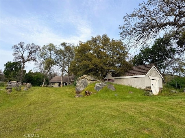 47409 Thunderhill Ln, Squaw Valley, CA 93675 - view of green lawn