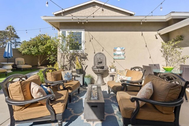 2422 Chatsworth Blvd, Point Loma, CA 92106 - view of patio with outdoor lounge area and fence
