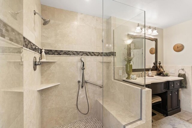 2422 Chatsworth Blvd, Point Loma, CA 92106 - bathroom with vanity, tiled shower, and tile walls