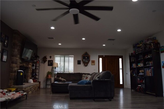 9849 Evelyn Ave, California City, CA 93505 - photo 10