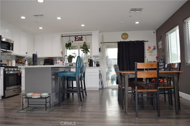 9849 Evelyn Ave, California City, CA 93505 - photo 14