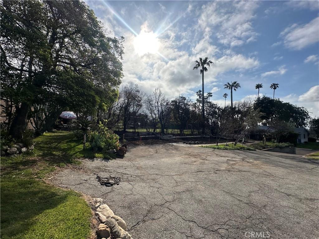 1003 E Mariposa, Altadena, CA 91001 - photo 1