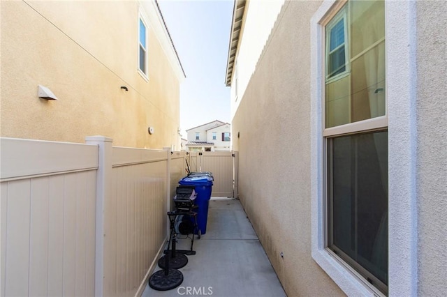 972 W Jasmine Way, Rialto, CA 92376 - view of side of home featuring stucco siding
