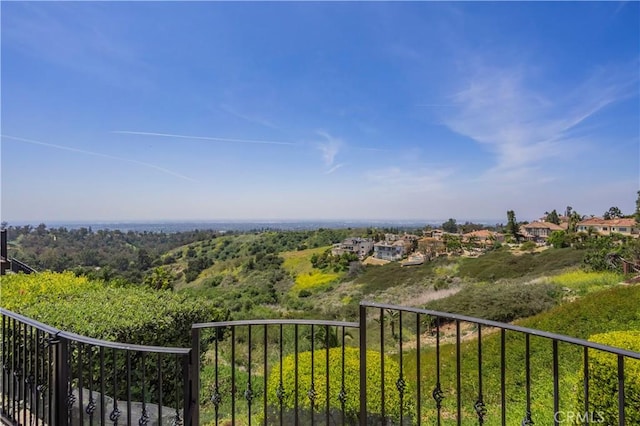 8113 Newcastle Dr, Whittier, CA 90605 - view of balcony