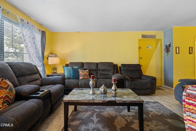 2538 Bolker Dr, Port Hueneme, CA 93041 - view of tiled living room