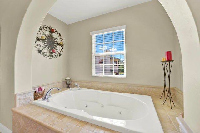 11443 Stockwood Cv, San Diego, CA 92131 - bathroom featuring a jetted tub