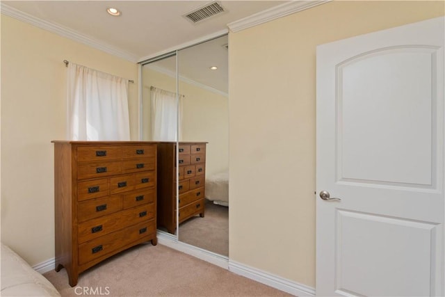 closet with visible vents