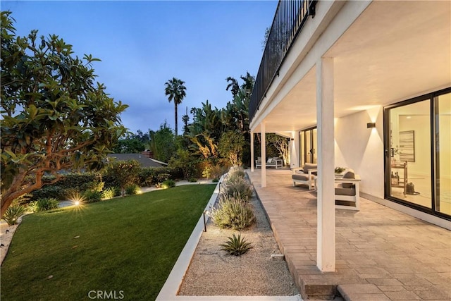 6334 Bryn Mawr Dr, Los Angeles, CA 90068 - photo 27