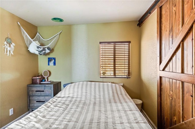 31662 Panorama Dr, Running Springs, CA 92382 - bedroom with a textured wall