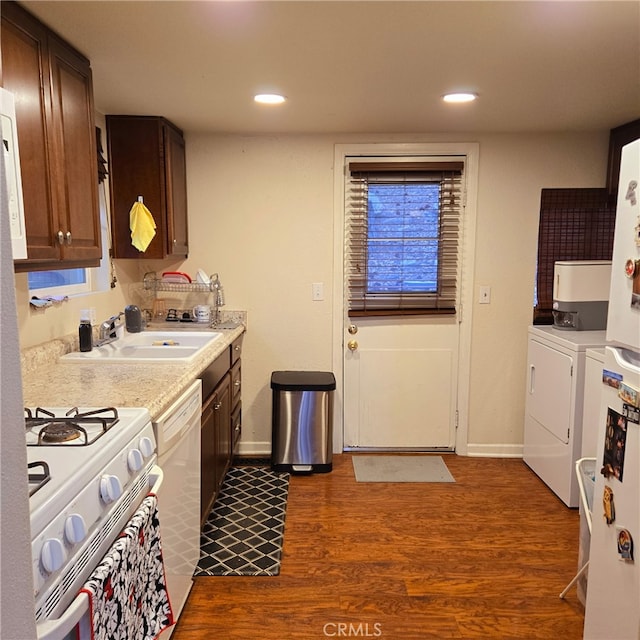 31662 Panorama Dr, Running Springs, CA 92382 - kitchen with white appliances, independent washer and dryer, a sink, wood finished floors, and light countertops