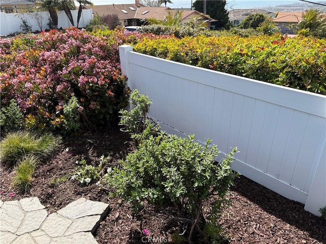 exterior details featuring fence