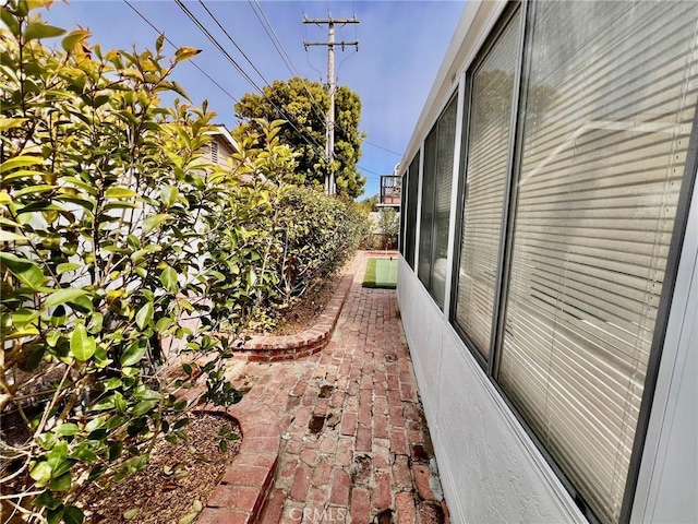 2117 Glenn St, Los Osos, CA 93402 - view of side of property