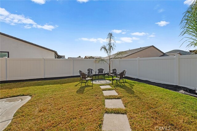 5053 Moon Eye Way, Hemet, CA 92545 - view of yard featuring a fenced backyard