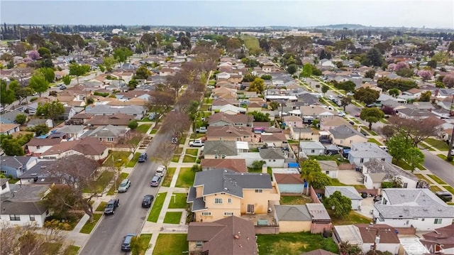 bird's eye view with a residential view