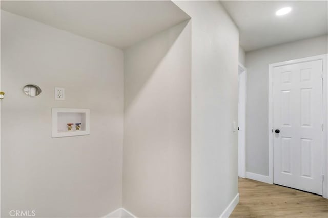 washroom featuring laundry area, hookup for a washing machine, light wood-style flooring, recessed lighting, and baseboards