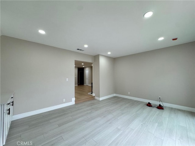 4609 Highgrove Ave, Torrance, CA 90505 - unfurnished room featuring baseboards, light wood finished floors, and recessed lighting