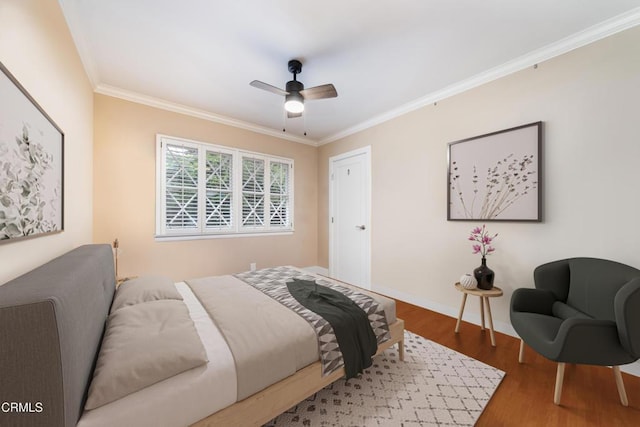 4402 El Camino Corto Ln, Canada Flintridge, CA 91011 - bedroom featuring crown molding, wood finished floors, baseboards, and ceiling fan