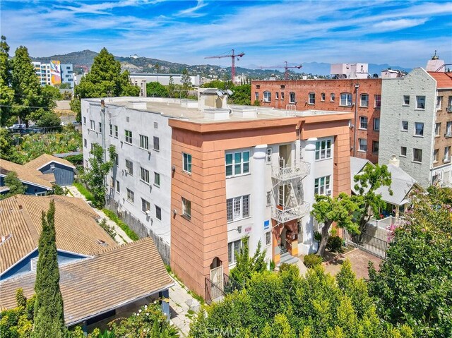 5617 La Mirada Ave, Los Angeles, CA 90038 - view of building exterior with a mountain view