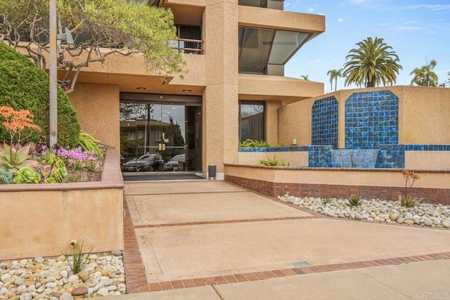 230 W Laurel St Unit 506, San Diego, CA 92101 - entrance to property featuring stucco siding