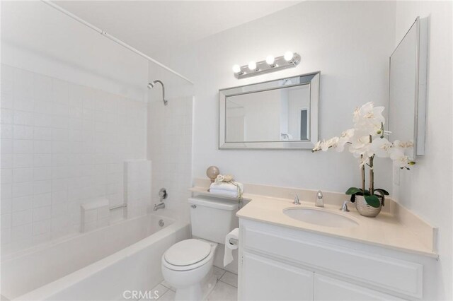 581 Springbrook N, Irvine, CA 92614 - full bath featuring toilet, vanity, tile patterned flooring, and shower / washtub combination