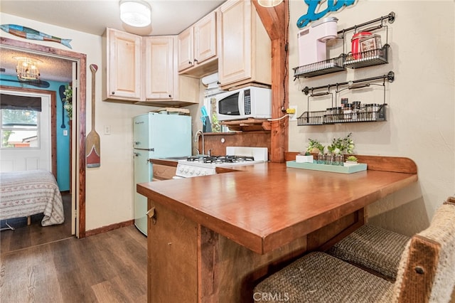 517 Moreno Ln, Sugarloaf, CA 92386 - photo 7