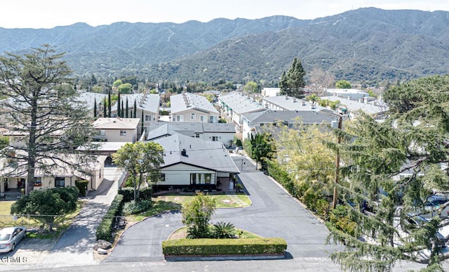 bird's eye view featuring a mountain view