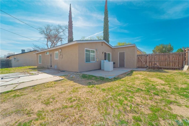 16246 Pine St, Hesperia, CA 92345 - photo 3