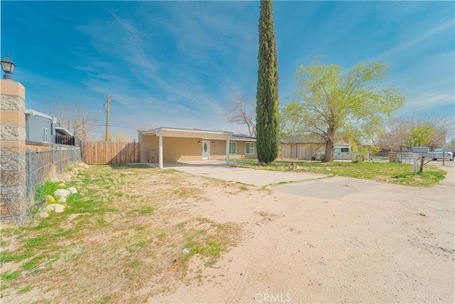 16246 Pine St, Hesperia, CA 92345 - photo 6