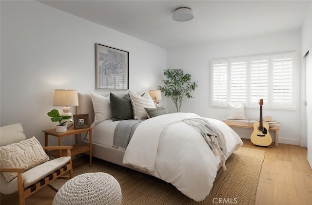 2604 Victoria Dr, Laguna Beach, CA 92651 - bedroom featuring light wood-style flooring and baseboards