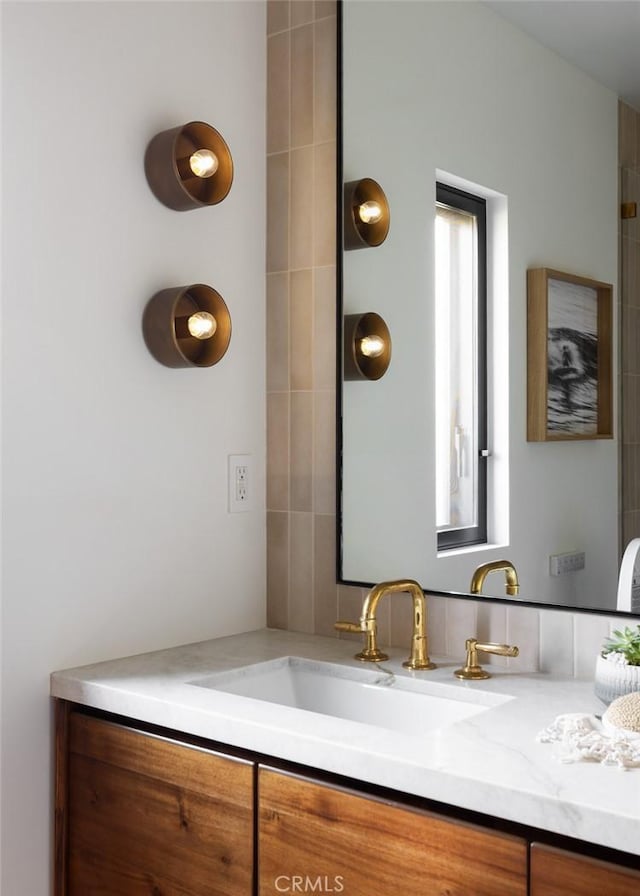 2604 Victoria Dr, Laguna Beach, CA 92651 - bathroom with vanity