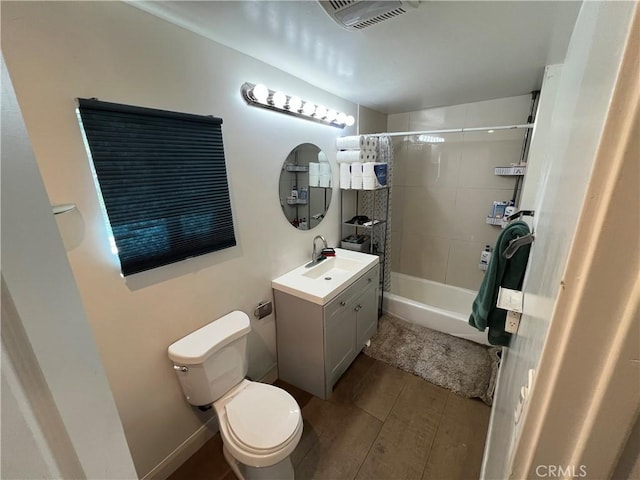 1708 E 3rd St, Los Angeles, CA 90033 - full bath featuring vanity, visible vents, toilet, wood finished floors, and washtub / shower combination