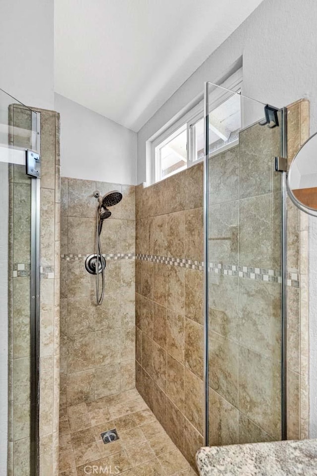9 Las Piedras, Rancho Santa Margarita, CA 92688 - full bath featuring a stall shower
