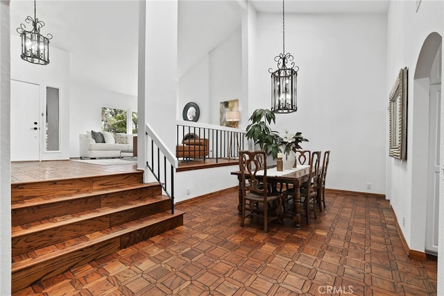 27955 Gallina, Mission Viejo, CA 92692 - dining area with a chandelier and high vaulted ceiling