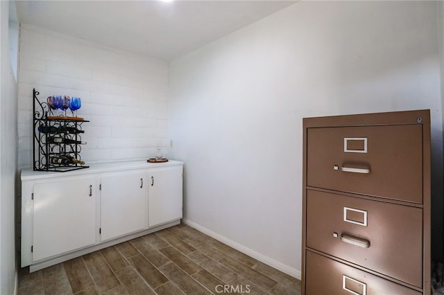 27955 Gallina, Mission Viejo, CA 92692 - bar area featuring wood finished floors and baseboards