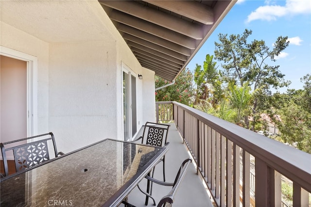 27955 Gallina, Mission Viejo, CA 92692 - balcony featuring outdoor dining space