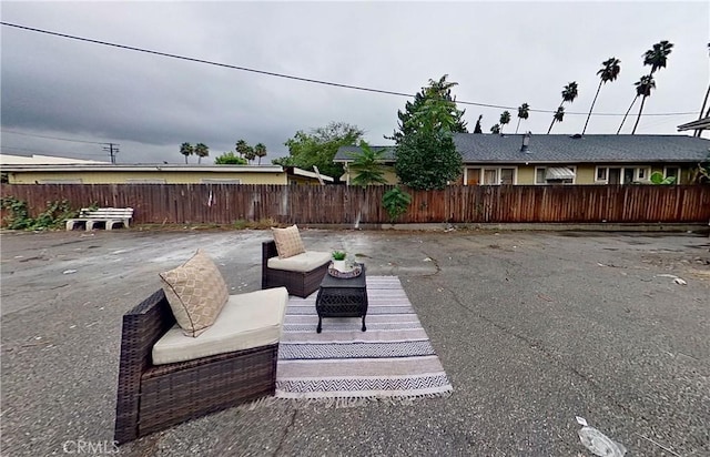 805 Earlham St, Pasadena, CA 91101 - view of patio / terrace with fence