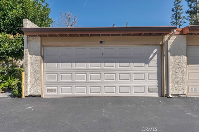 21551 Burbank Blvd, Woodland Hills, CA 91367 - photo 40