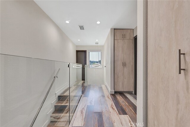 21551 Burbank Blvd, Woodland Hills, CA 91367 - photo 17