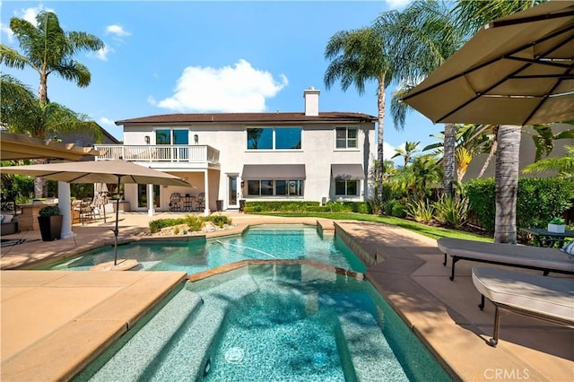 38925 Cherry Point Ln, Murrieta, CA 92563 - view of swimming pool featuring a patio and a pool with connected hot tub