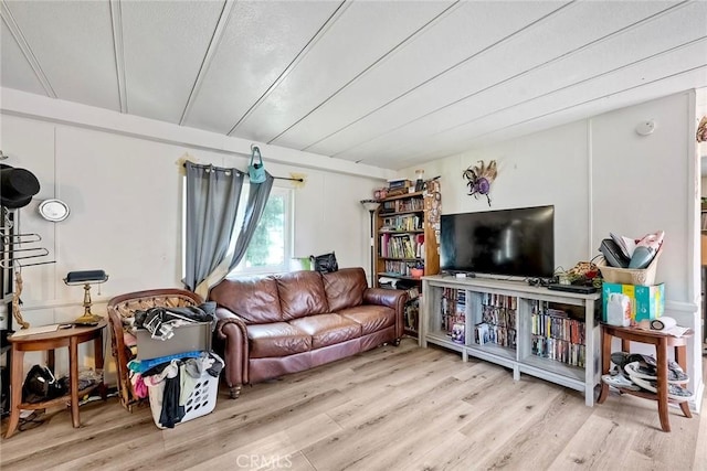 living room featuring wood finished floors