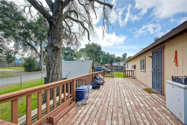 deck with fence
