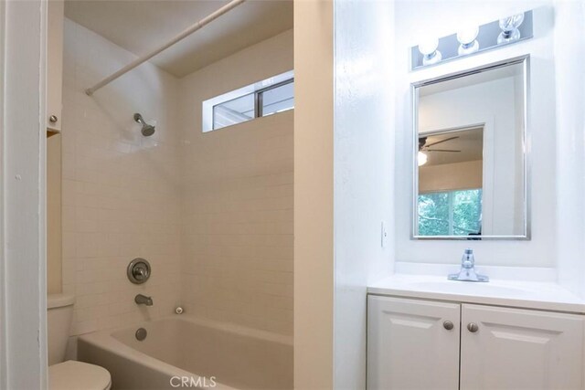282 E 8th St, Chico, CA 95928 - full bath featuring vanity, plenty of natural light, shower / bathing tub combination, and toilet