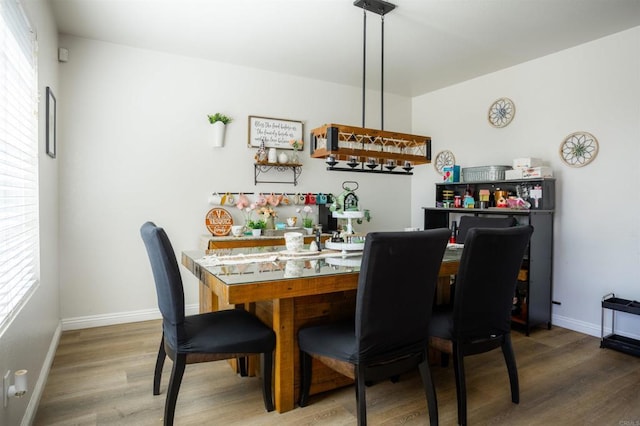 731 River Dr, Brawley, CA 92227 - dining space featuring wood finished floors and baseboards