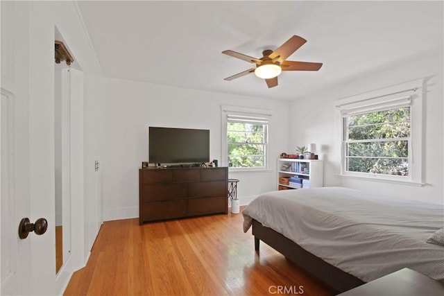 336 Redwood Dr, Pasadena, CA 91105 - bedroom featuring light wood-style flooring and a ceiling fan