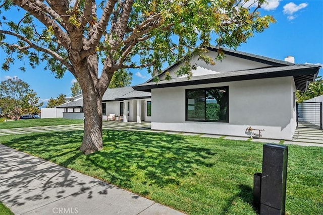 2037 Rayshire St, Thousand Oaks, CA 91362 - view of front of home with stucco siding and a front yard