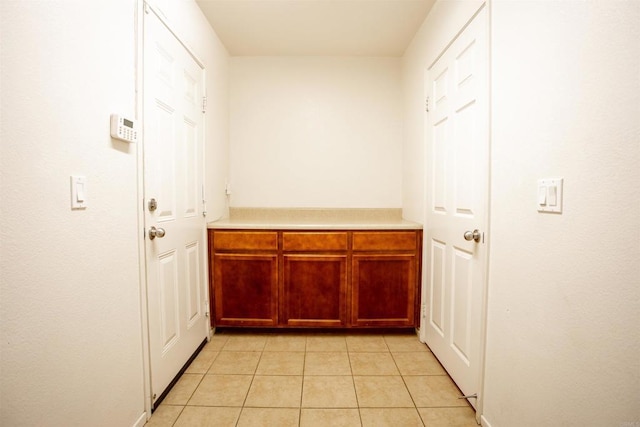422 Cool Creek Ct Unit 5, Brawley, CA 92227 - entryway with light tile patterned floors