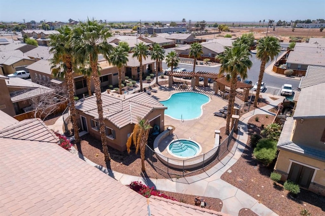 422 Cool Creek Ct Unit 5, Brawley, CA 92227 - community pool with a hot tub, a residential view, and a patio area