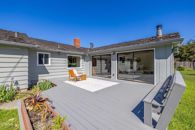 deck featuring fence