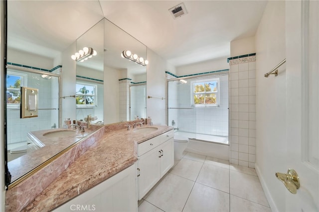 full bathroom featuring a sink, visible vents, and a wealth of natural light