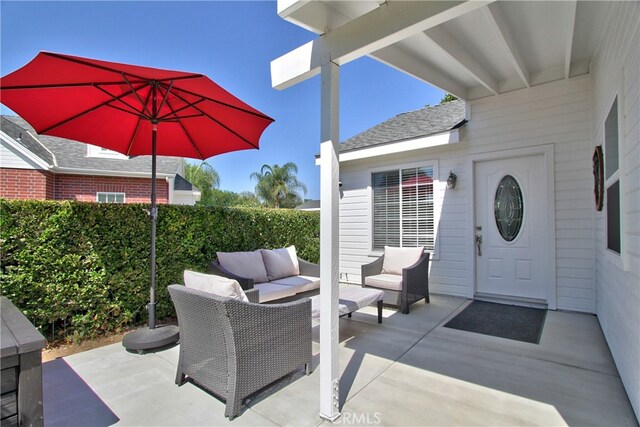 41548 Hutchison Ct, Murrieta, CA 92562 - view of patio / terrace with an outdoor living space and a fenced backyard